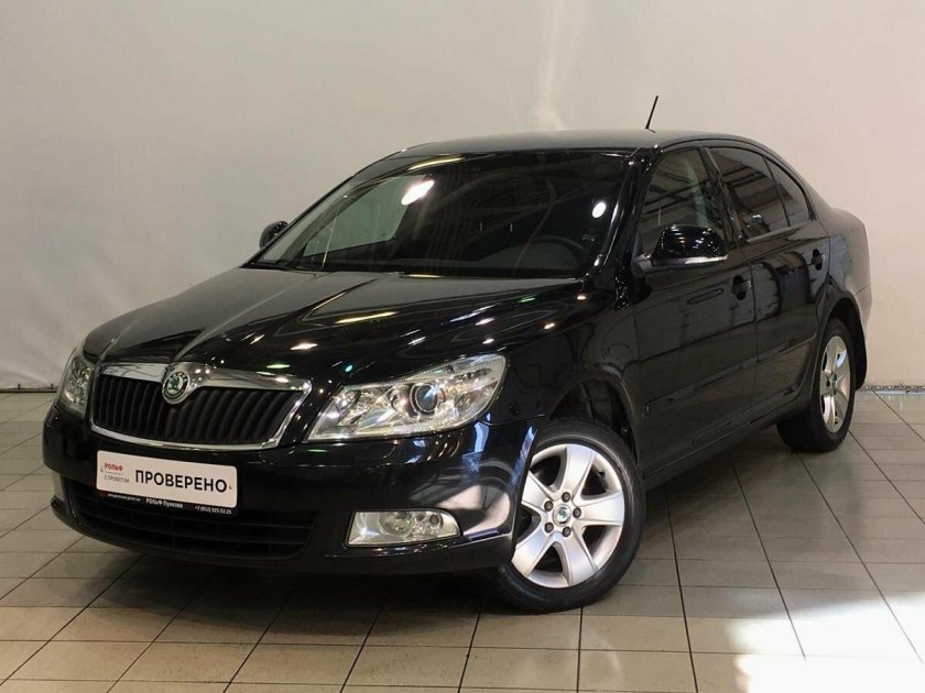 Skoda octavia 2011 черная