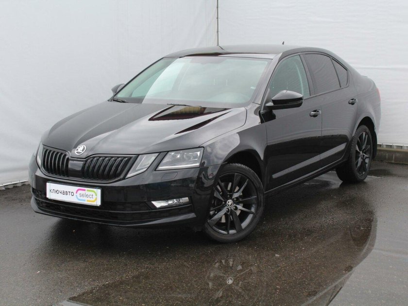 Шкода Октавия 2018 черная