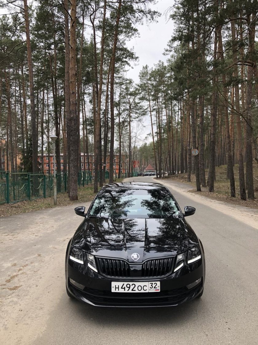Skoda Octavia a8 черная