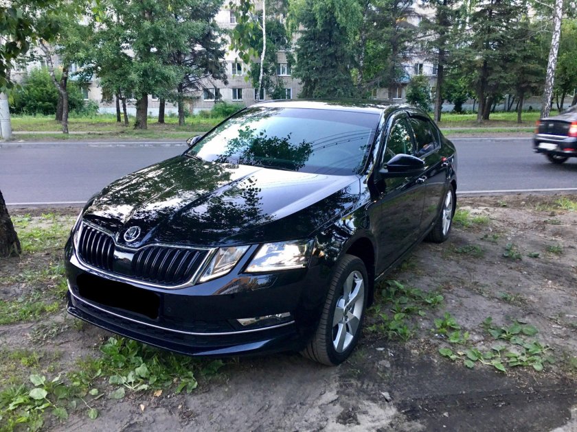 Skoda Octavia a7 черная