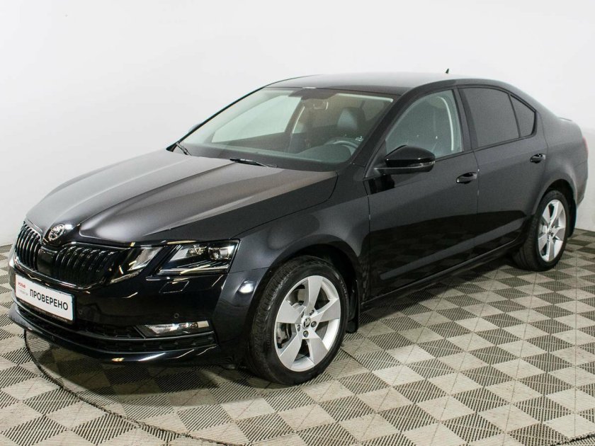 Шкода Октавия 2017 черная