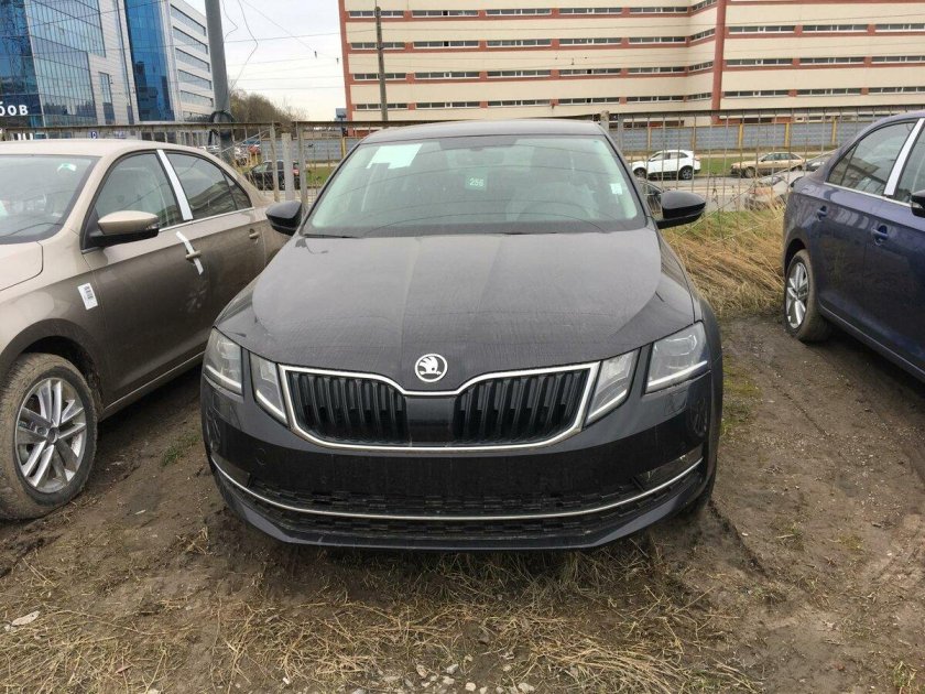 Шкода октавия 2025