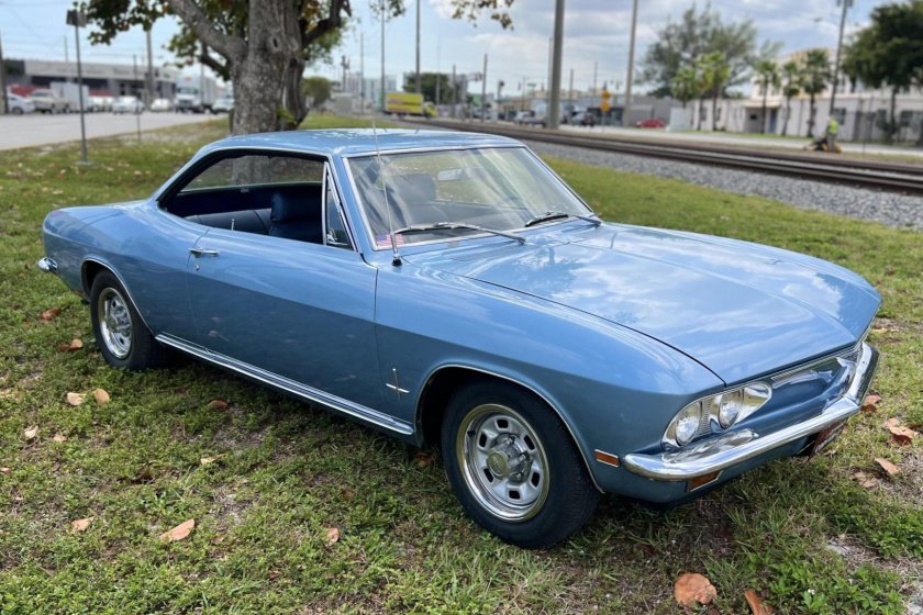 Chevrolet corvair 1965 1969