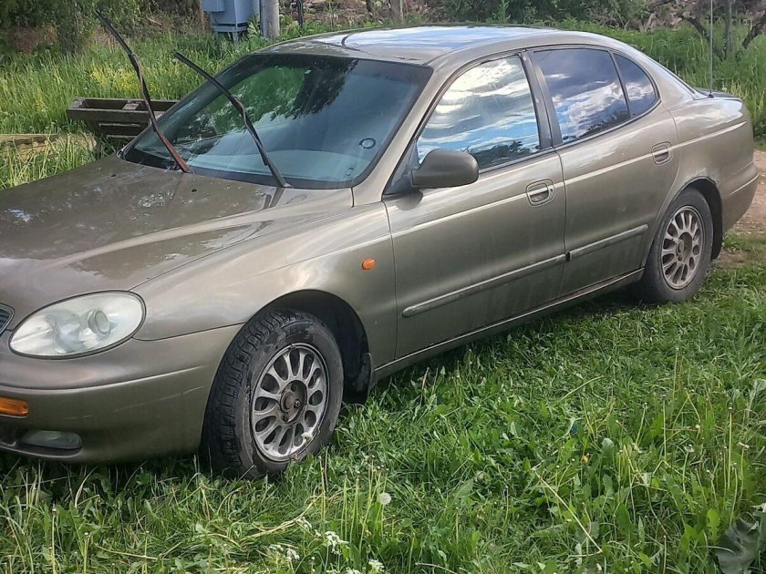 Дэу леганза 1999