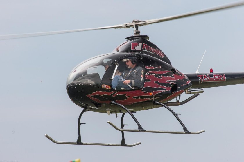 Вертолет робинсон