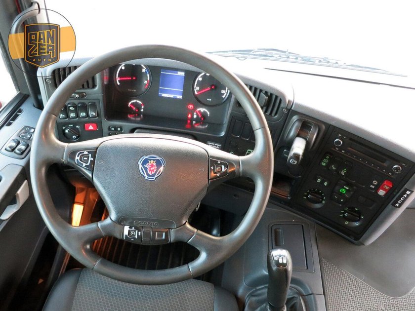 Скания p400 тягач