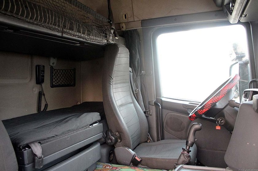 Салон кабины Скания g 400