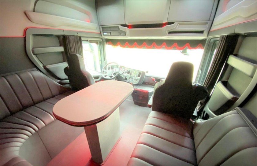 Scania Longline кабина