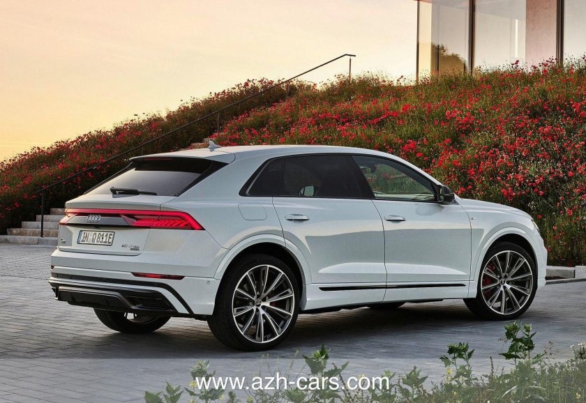 Audi q8 2021