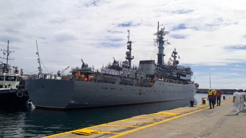 Корабль смольный кронштадт