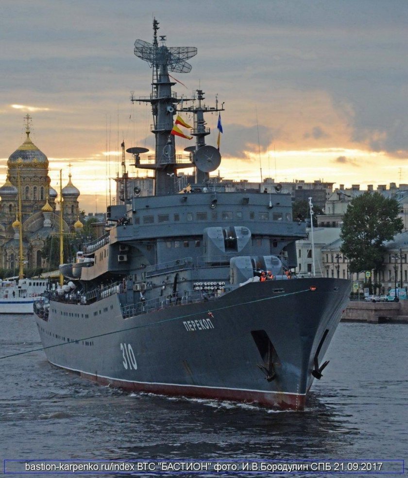 Смольный корабль балтийского флота