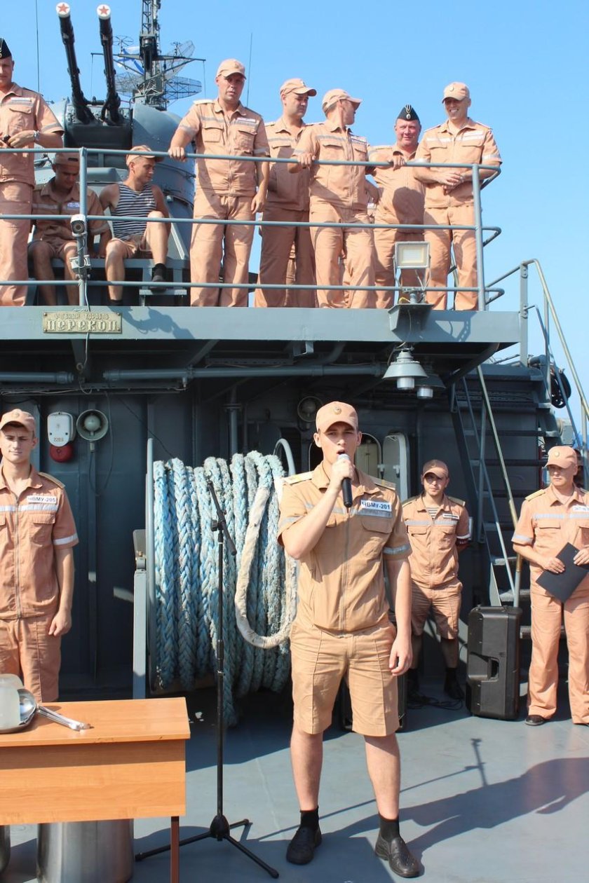 Учебный корабль верный модель