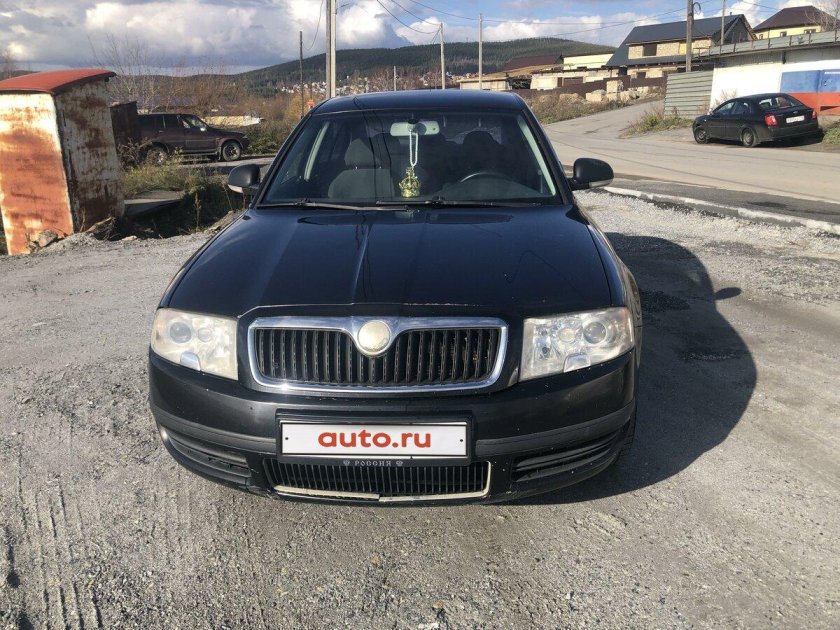 Шкода Суперб 2005