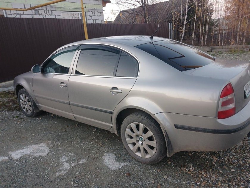 Opel Vectra c c 2002-2006 г.в дефлектор капота