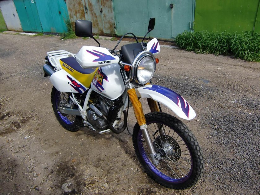 Suzuki Джебель 250