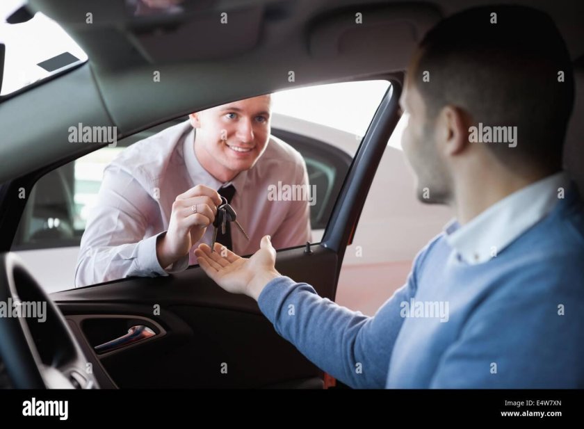 Арендовать автомобиль