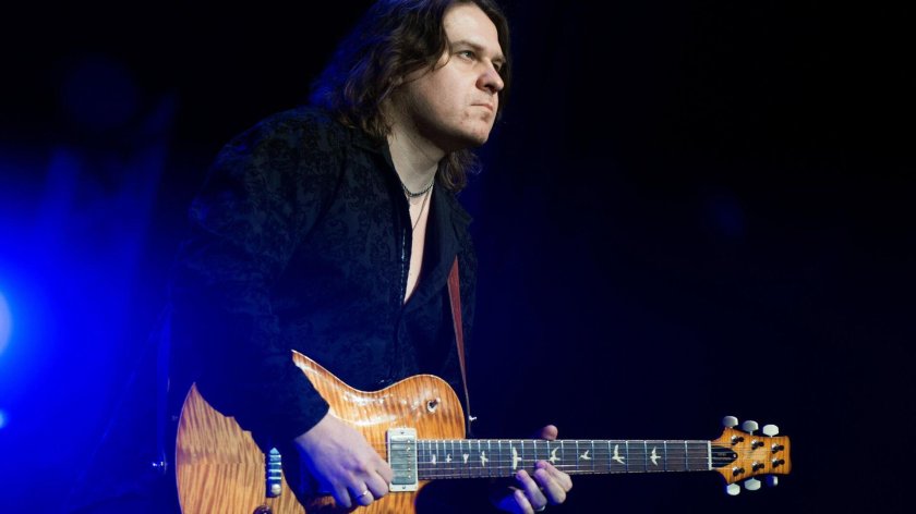 Роман Мирошниченко гитарист