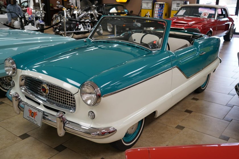 Nash Metropolitan