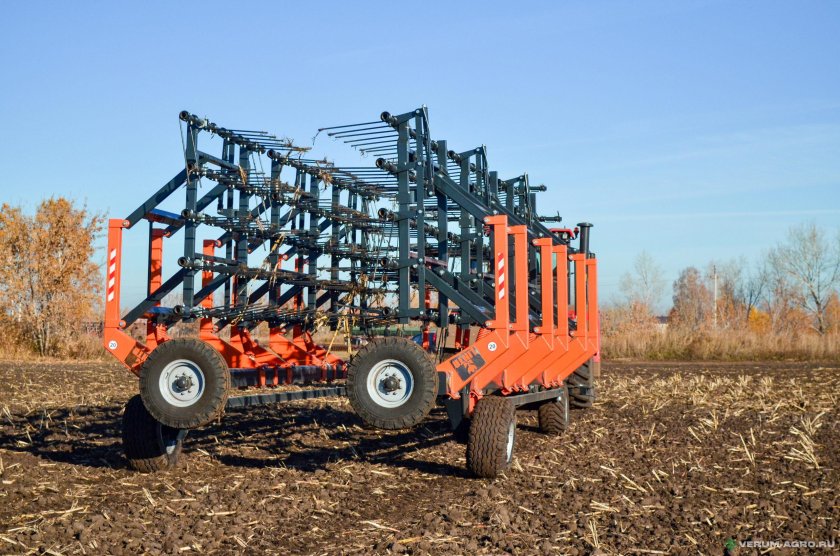 Борона пружинная Командор 21