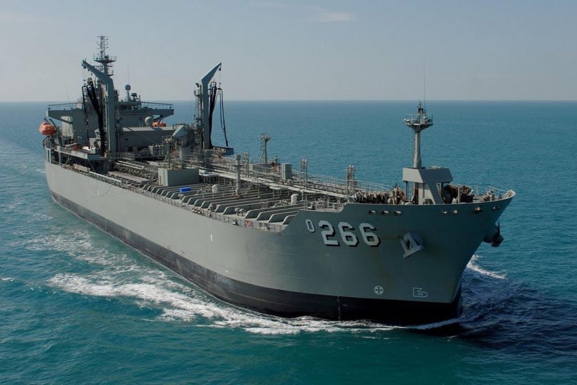 Судно снабжения ВМС США