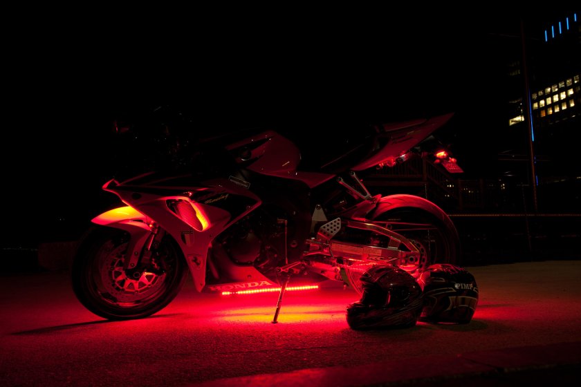 Ямаха р1 с подсветкой