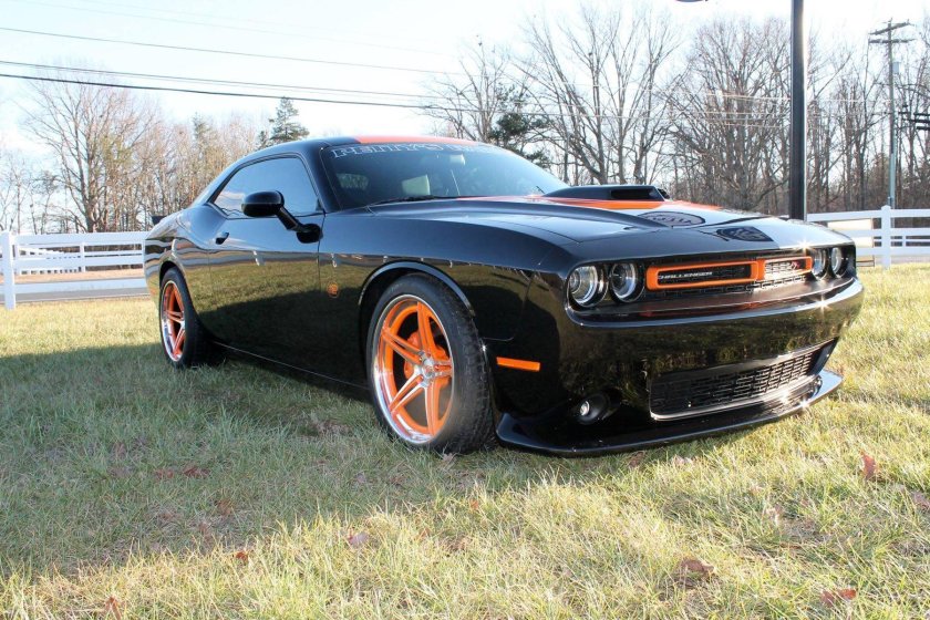Dodge Challenger Supercharged