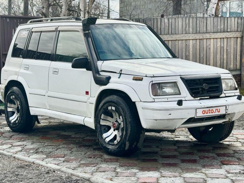 Сузуки эскудо белый 1997