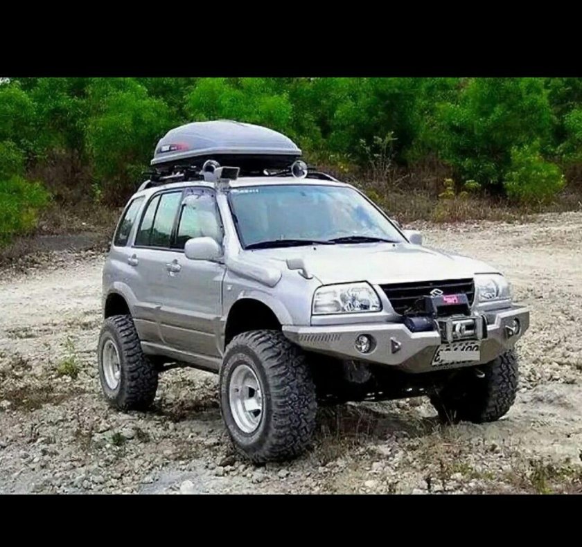 Suzuki Grand Vitara 2000 off Road