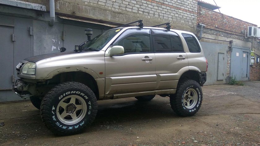 Сузуки эскудо 2