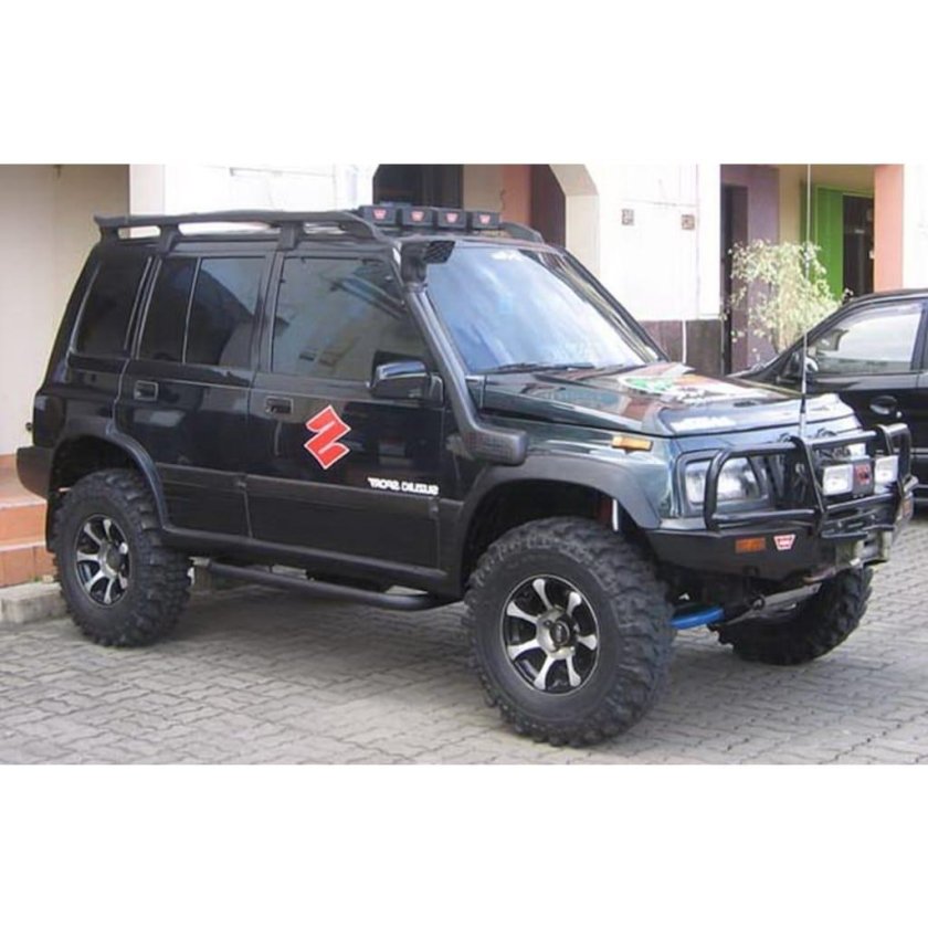 Suzuki Escudo 1995 Tuning
