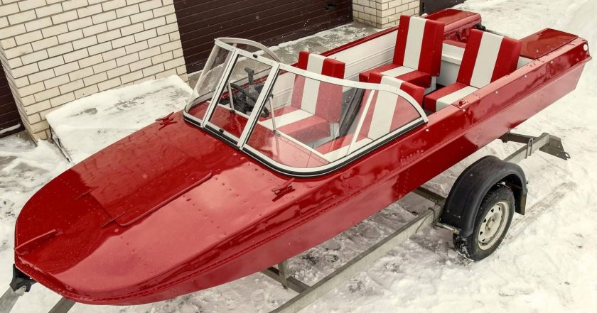 Моторная лодка Обь 3м