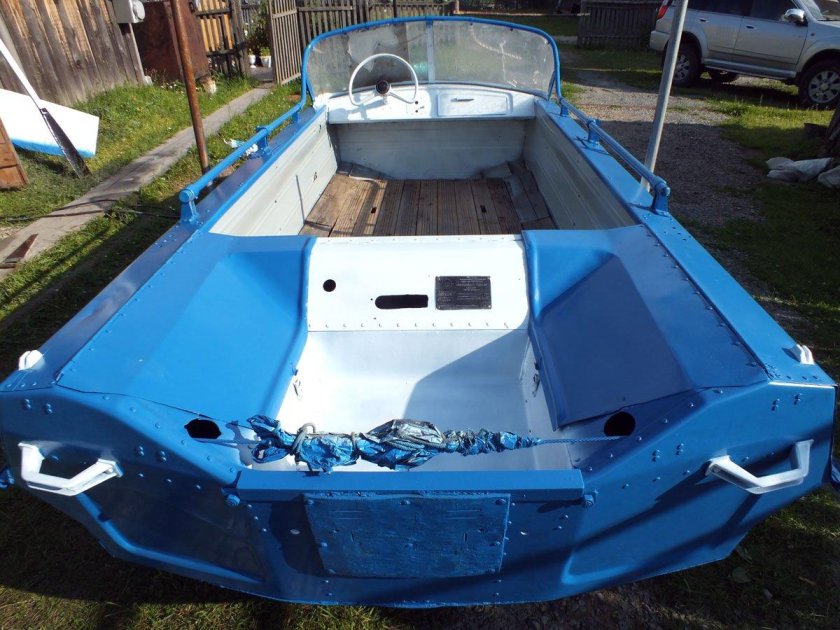 Лодка Обь 3м