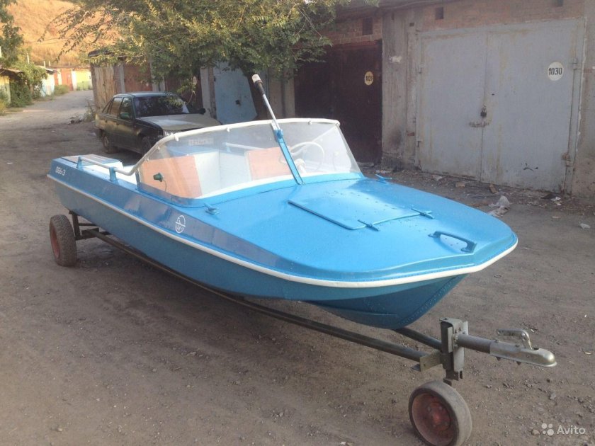 Лодка Обь 3