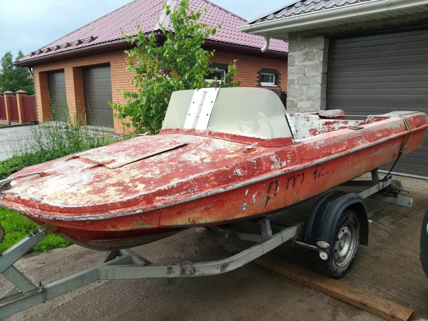 Моторная лодка обь