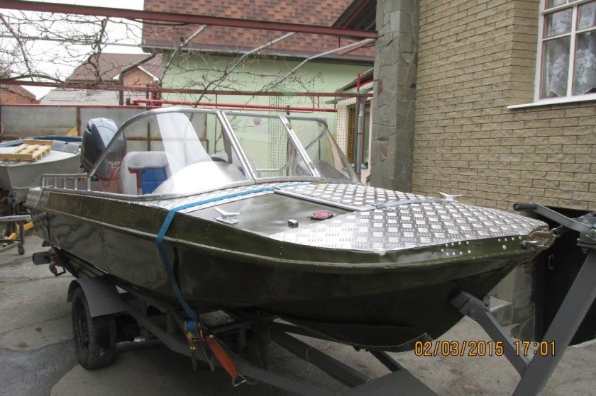 Моторная лодка Обь 3м