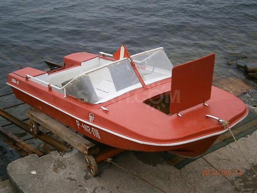 Лодка Обь 3