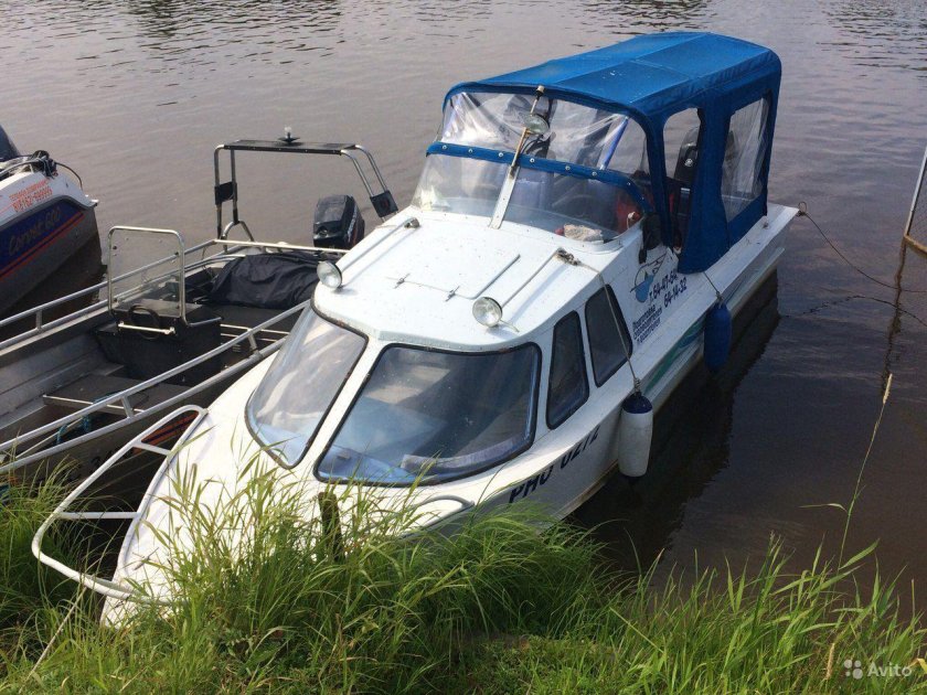 Лодка Обь 4