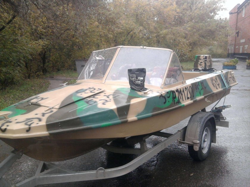 Лодка Обь 4м