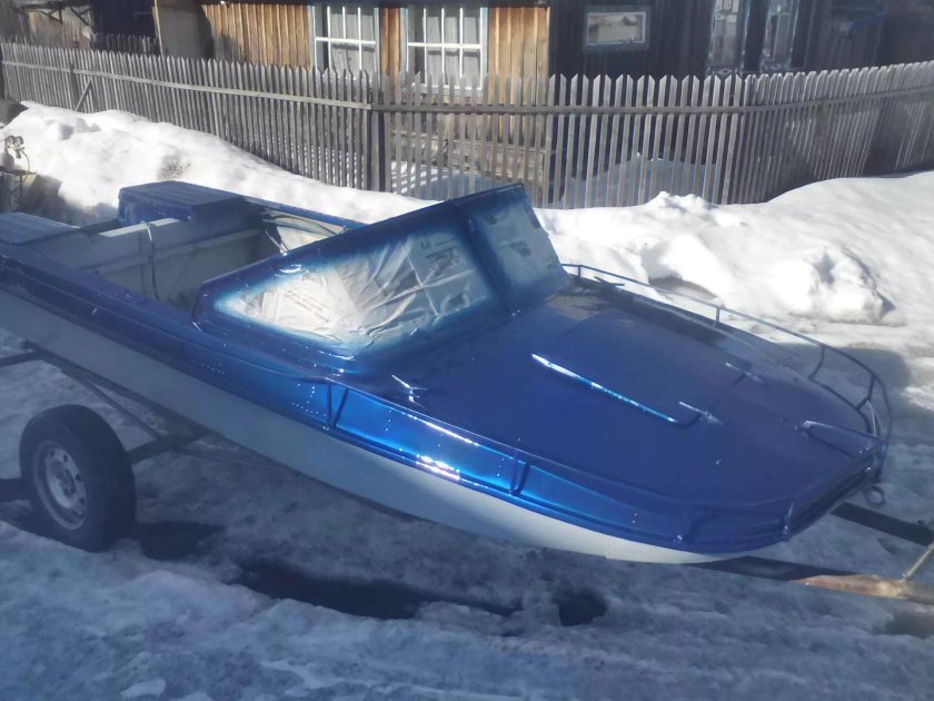 Обь 2м лодка