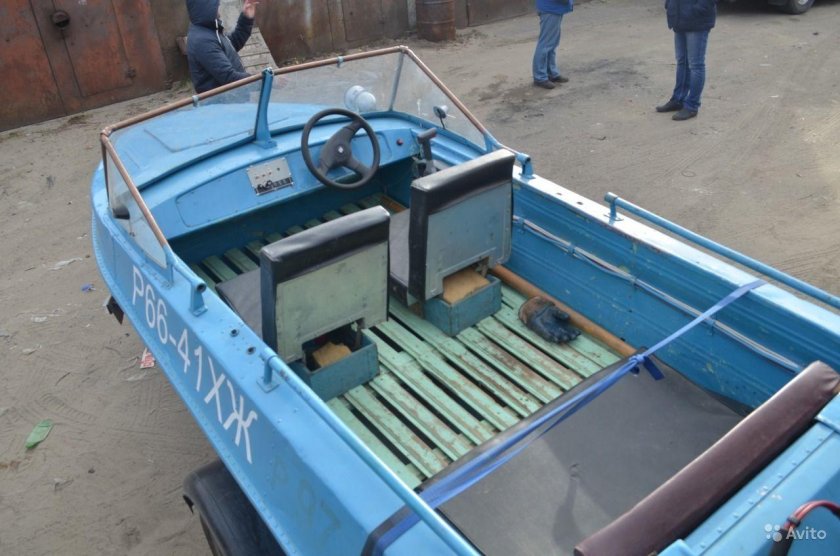 Лодка Обь 3.1