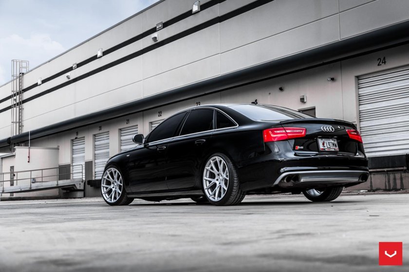 Audi s6 c7 Black