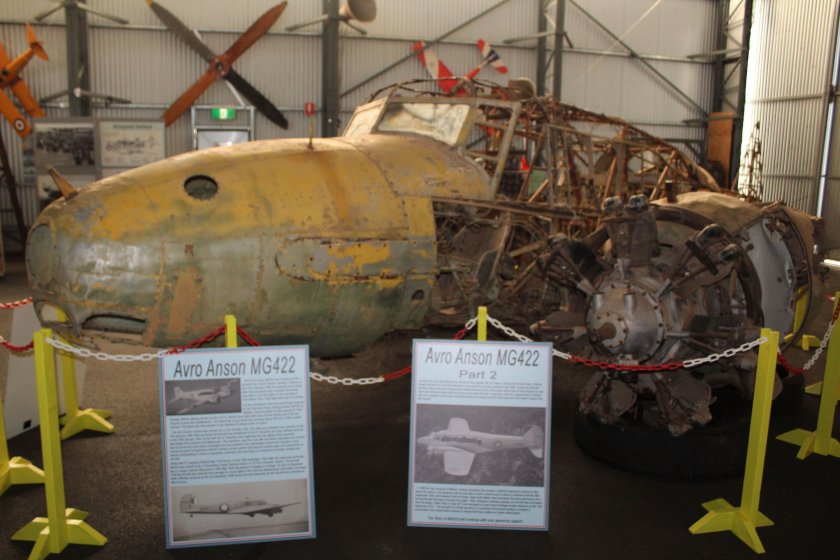 Авро Энсон самолет