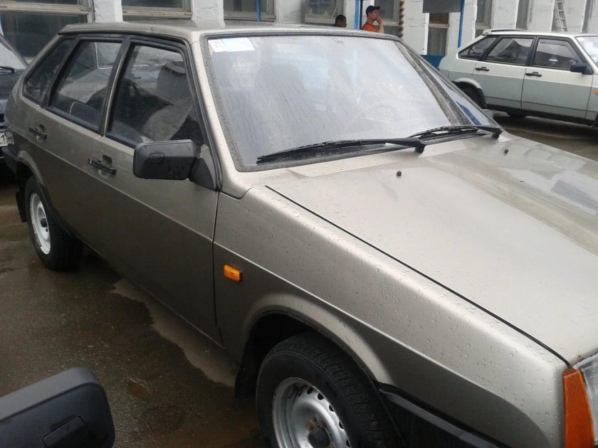 ВАЗ 2109 цвет Папирус 387