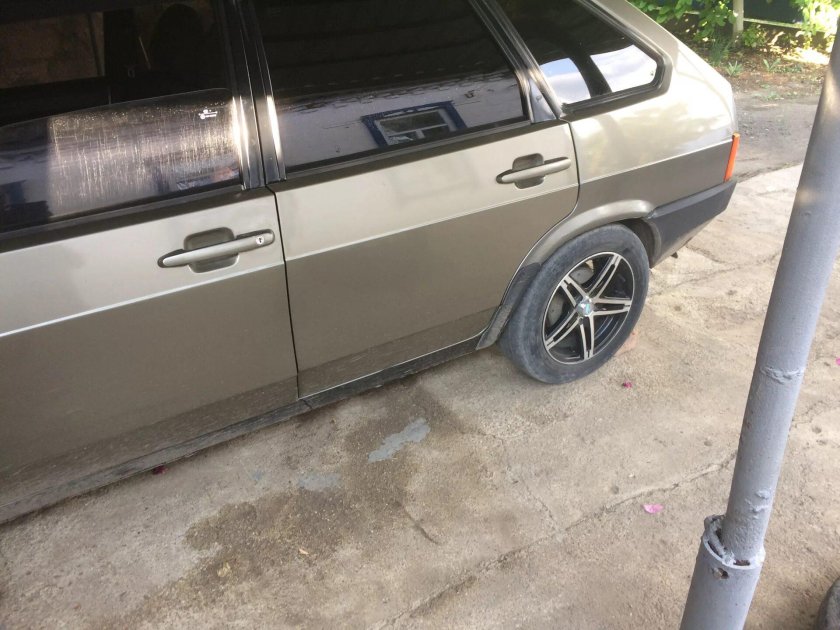 ВАЗ 2109 цвет Папирус 387