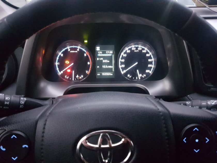 Приборка Прадо 150