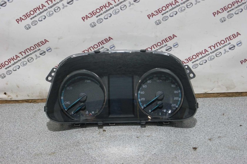 Панель приборов тойота