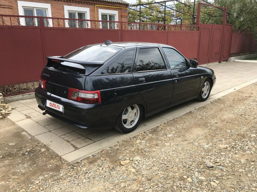 ВАЗ 2112 черная