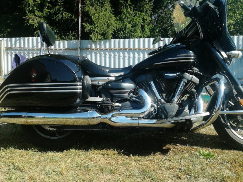Yamaha xv1900 stratoliner deluxe