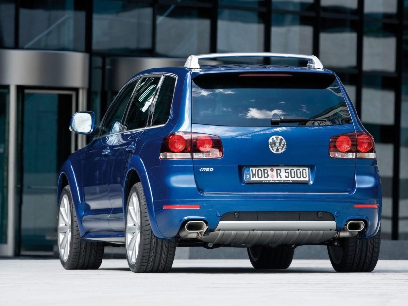VW Touareg r50