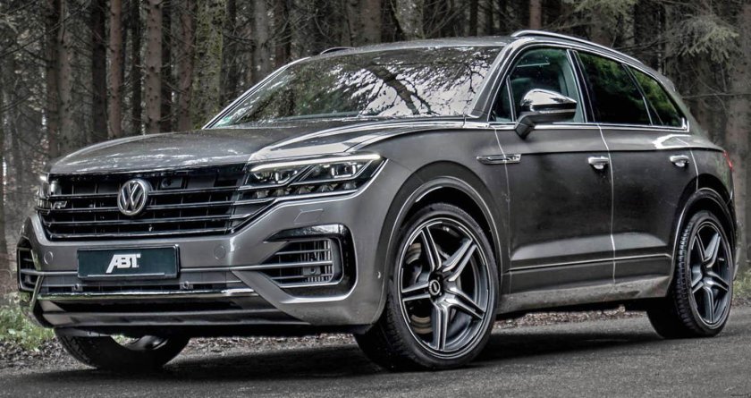 Volkswagen Touareg 2 Black Tuning